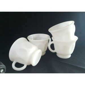 Vintage Milk Glass Coffee Cups Set of 4 no mark 40's design D Handle